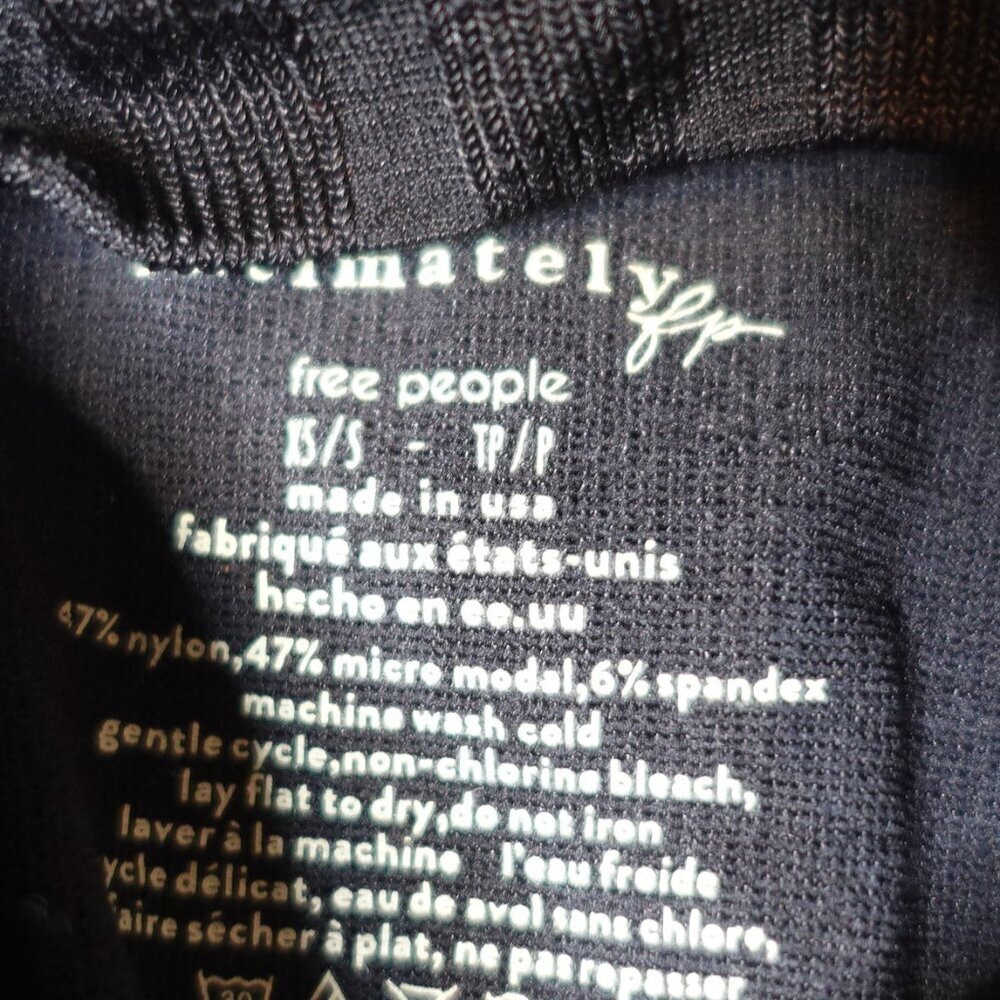 Free People Intimately stretchy 3/4 Sleeves Top in Black size Petite XS/S - Picture 4 of 7